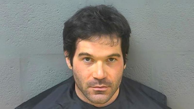 Estes Carter Thompson III: Former American Airlines flight attendant who police say secretly recorded girls in airplane bathroom sentenced to 18.5 years