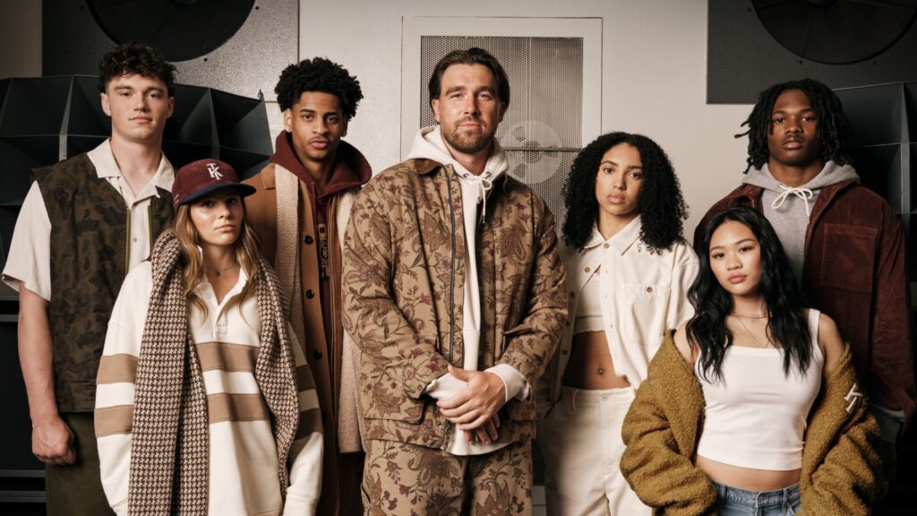 American Eagle shares rise on partnership with Travis Kelce