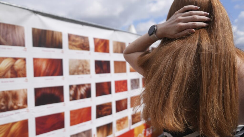 Thousands of redheads celebrate their strands at Dutch festival