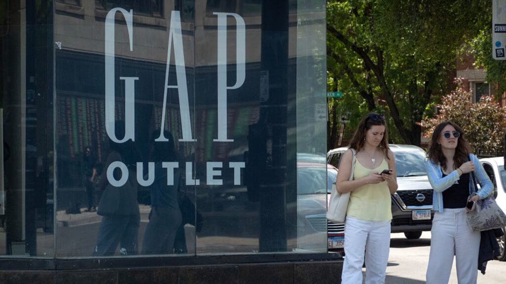 Gap to add beauty products at Old Navy stores