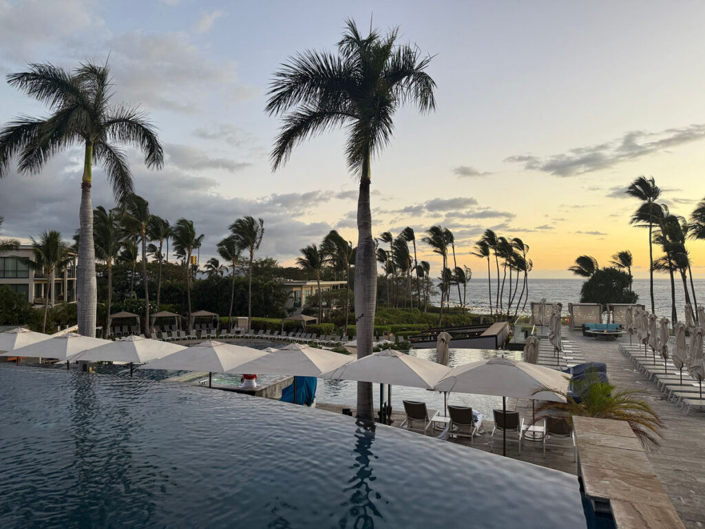 Hawaii Visitor Arrivals and Spending Slumped Last Month