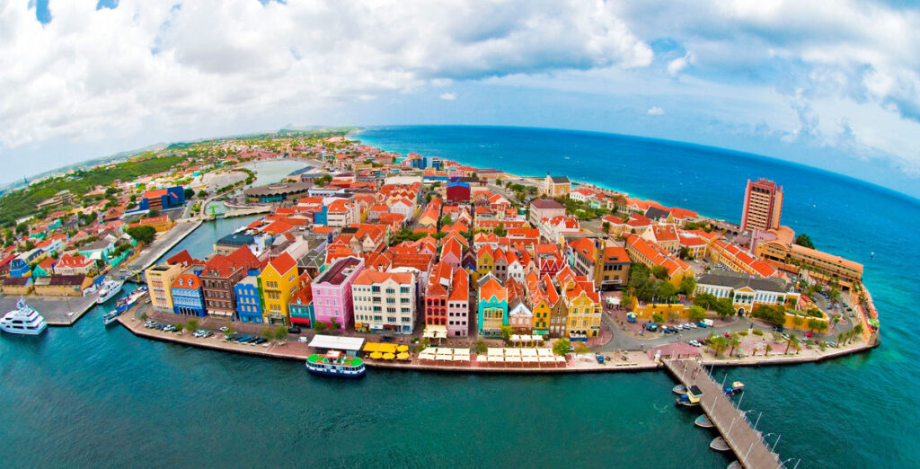 Curacao Posts August Visitor Increase