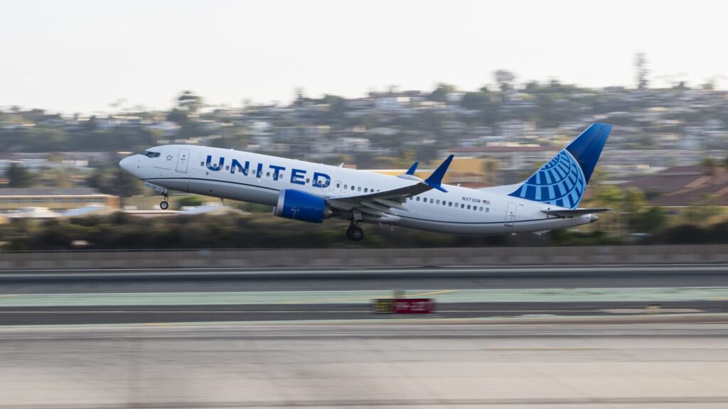 United Airlines (UAL) 3Q 2025 earnings