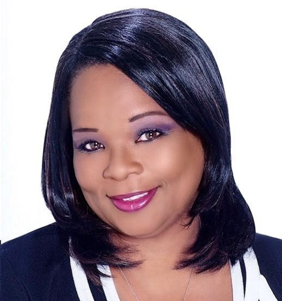 Travel Advisor Success Story: Debra Hines Brown, SmartBird World Travel