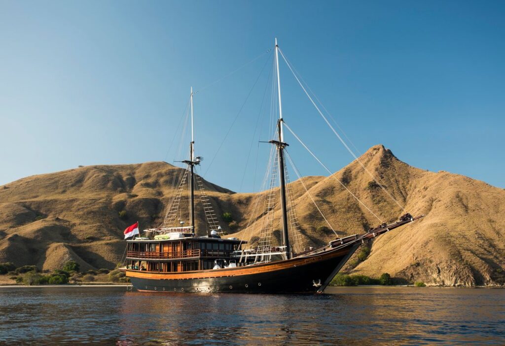 Luxury Brands Offer Sumptuous Options for Private Yacht Cruising