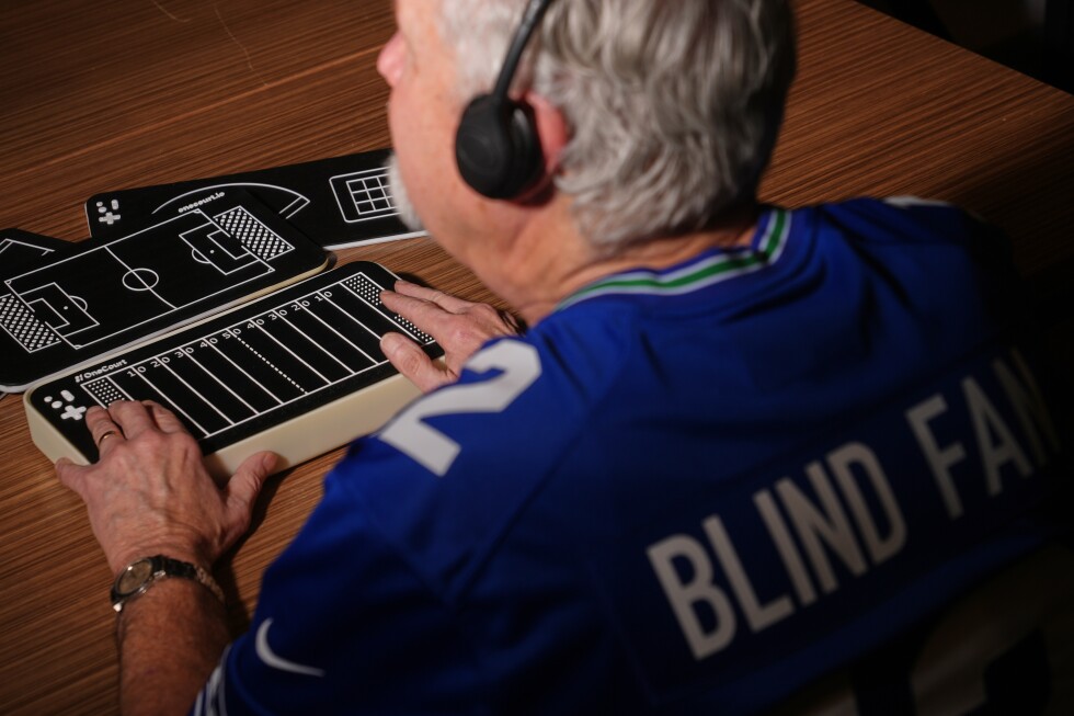 Some blind fans to experience Super Bowl with tactile device that tracks ball